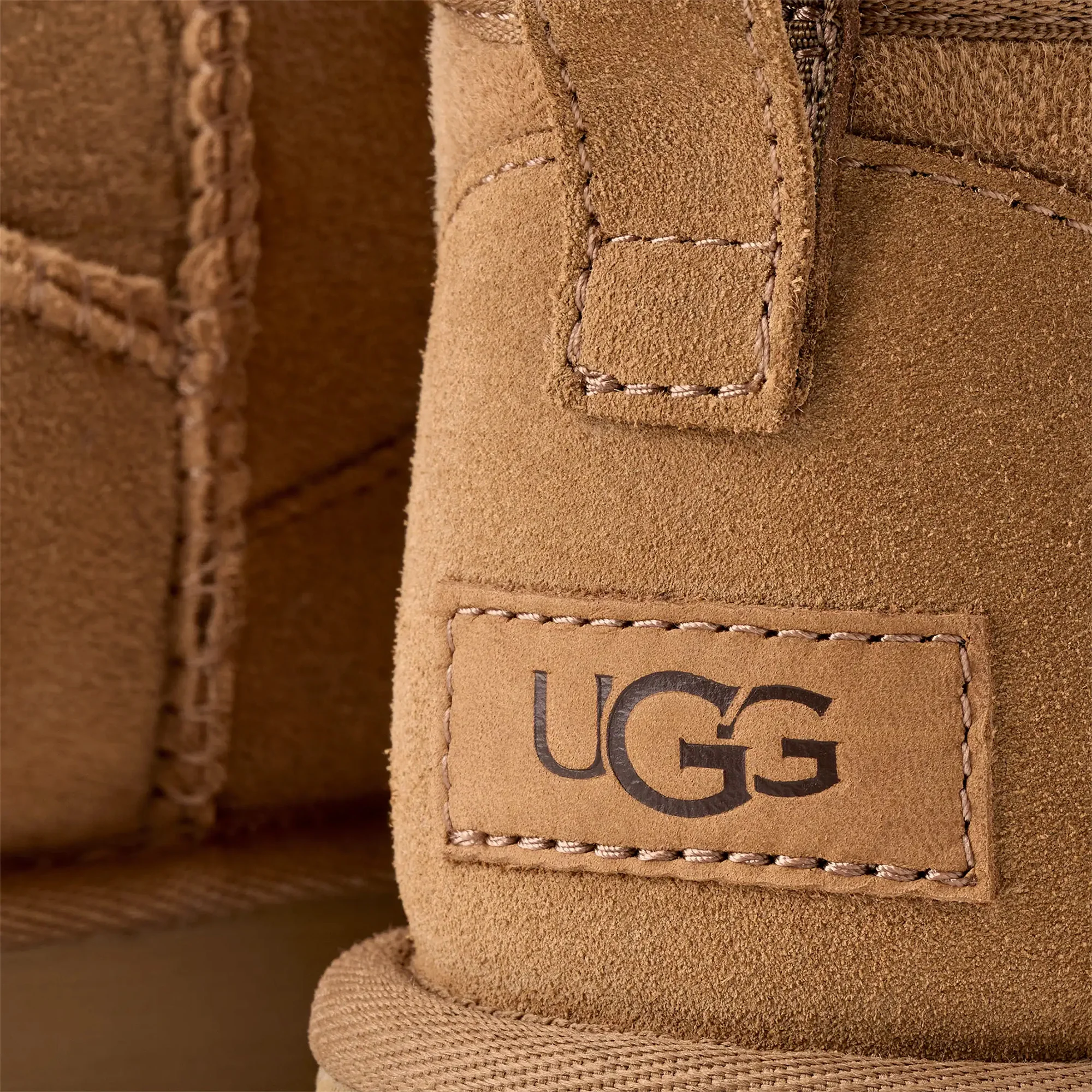 Womens UGG Classic Mini 'Chestnut' - Image 4